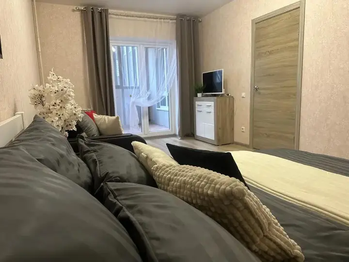 Воронеж: Квартира на 9 Января 68/4
