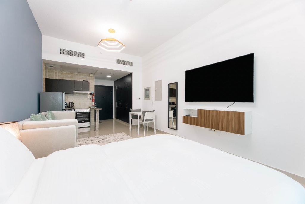 Дубай: Апартаменты Urban Caves - Stylish Condo Near Marina Walk With City Views