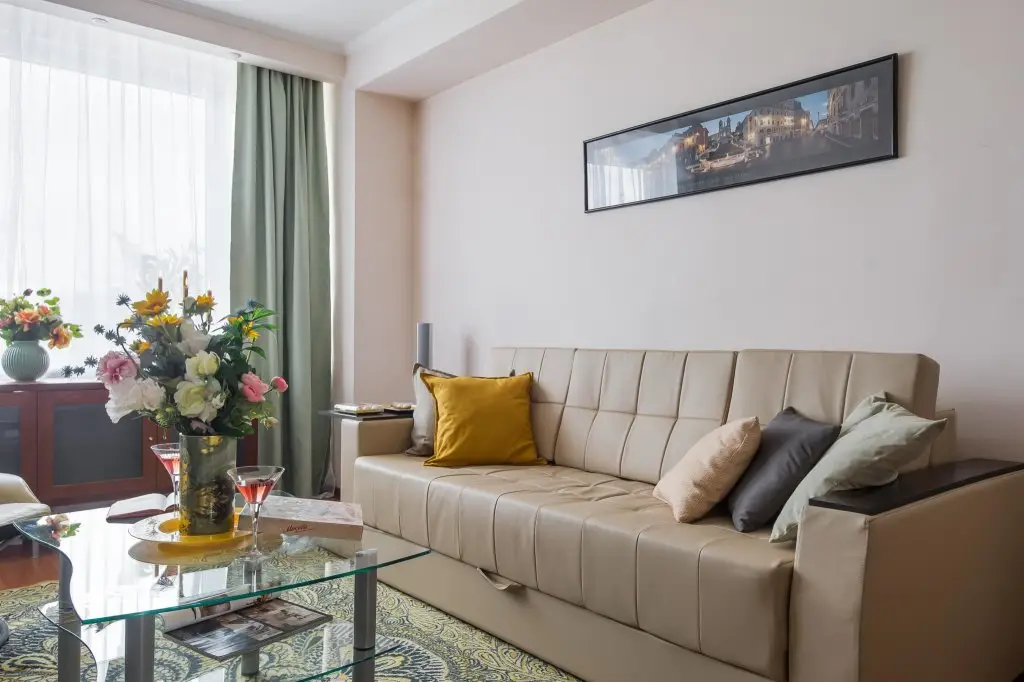 Москва: GMApartments (ДжиЭмАпартментс) на улице Новый Арбат 22