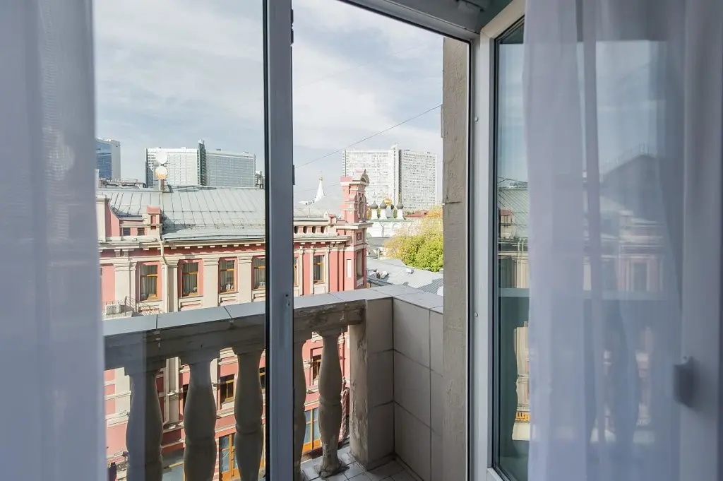 Москва: GMApartments (ДжиЭмАпартментс) на улице Старый Арбат 45/24