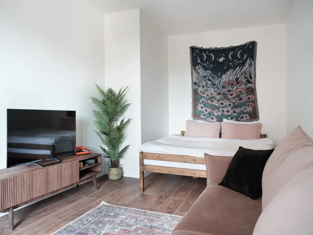 Санкт-Петербург: Weekend apartment on Tosina Street