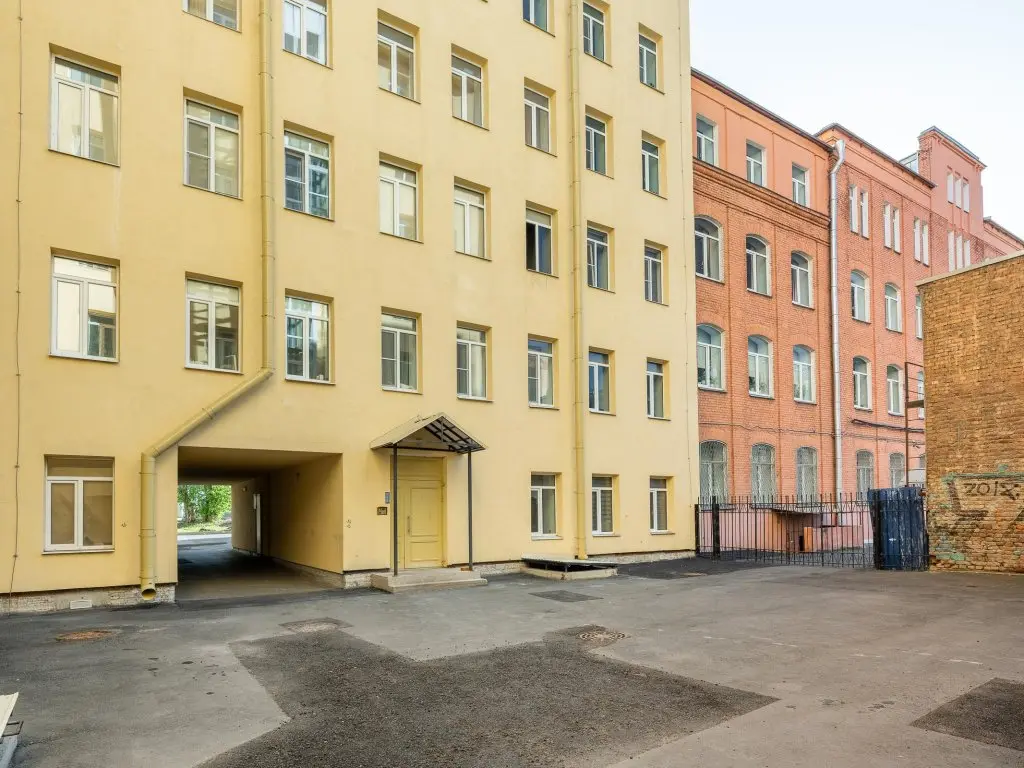 Санкт-Петербург: Weekend apartment on Shkapina Street