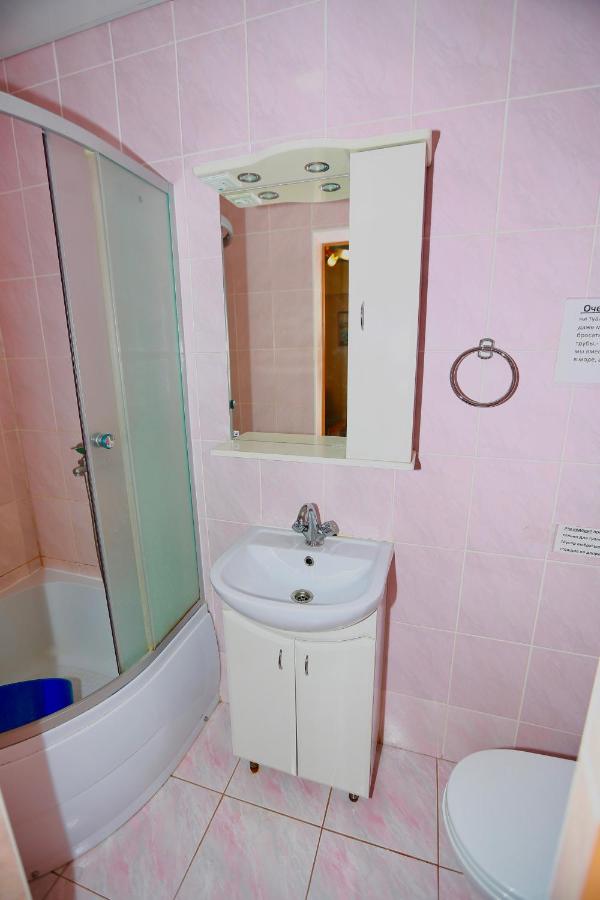 Витязево: Guest House Ekaterina