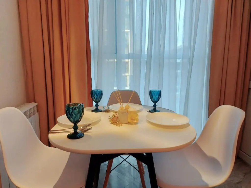 Сочи: Шарден Lounge на улице Ясногорская