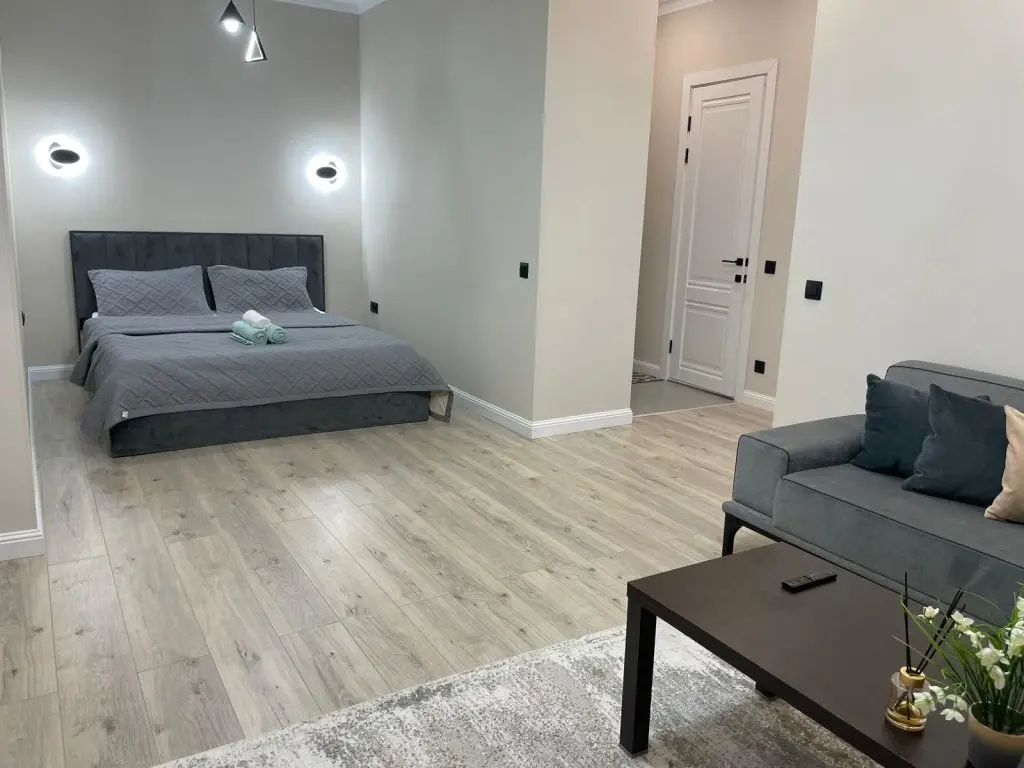 Астана: Venera Apartments (Венера Апартаментс) на проспекте Кабанбай Батыра 45/3к2