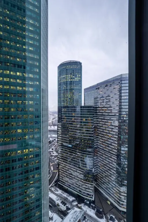 Москва: Апартаменты с панорамным видом на 32 этаже
