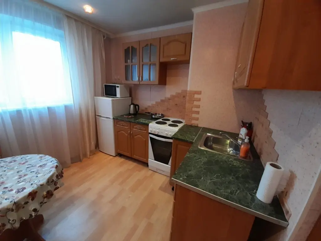 Мурманск: Апартаменты на Северном проезде 2
