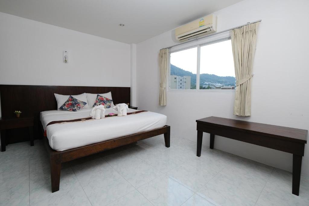 Кату: Kiwi Boutique Hotel