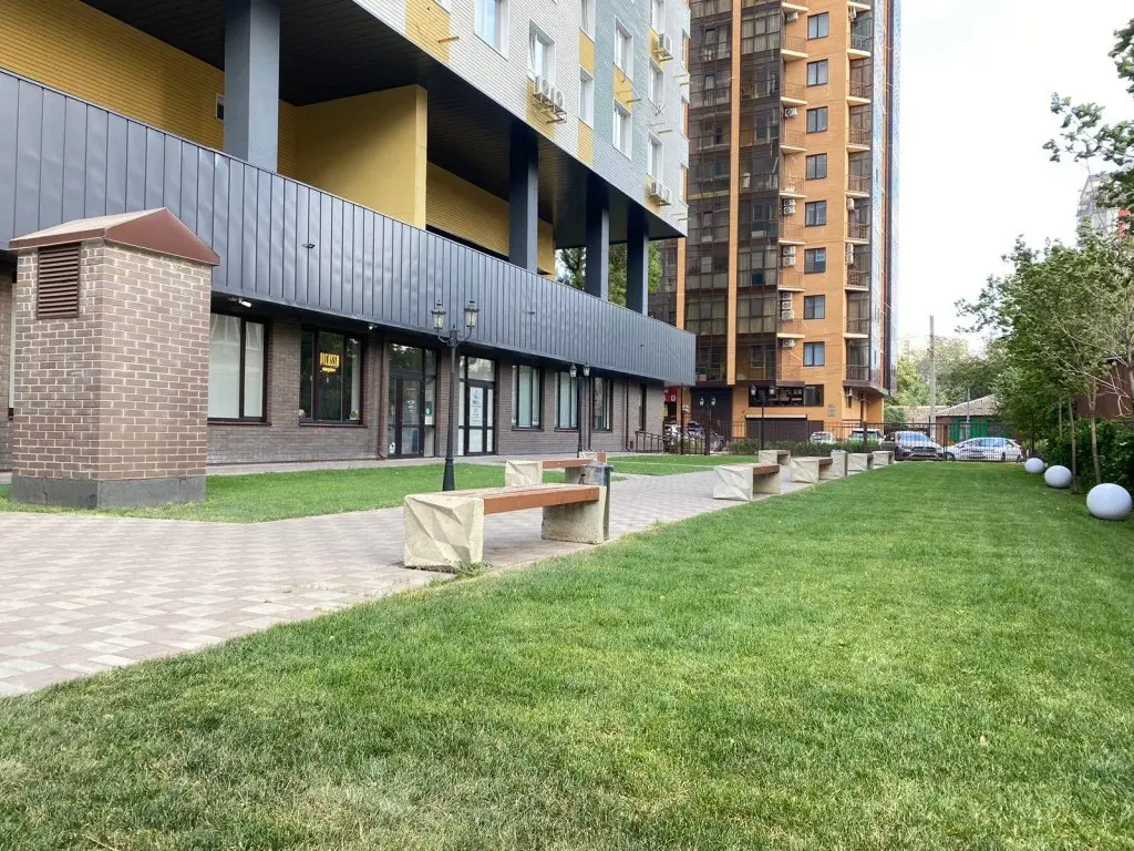 Ростов-на-Дону: Smile Apartments (Смайл Апартментс) на улице Тельмана