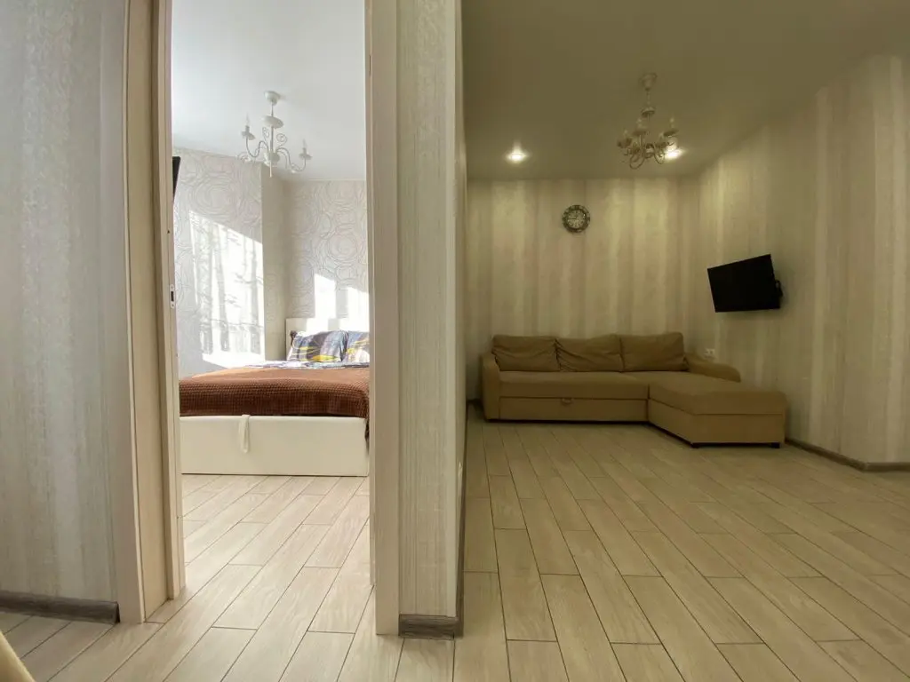 Ростов-на-Дону: Smile Apartments (Смайл Апартментс) на улице Тельмана