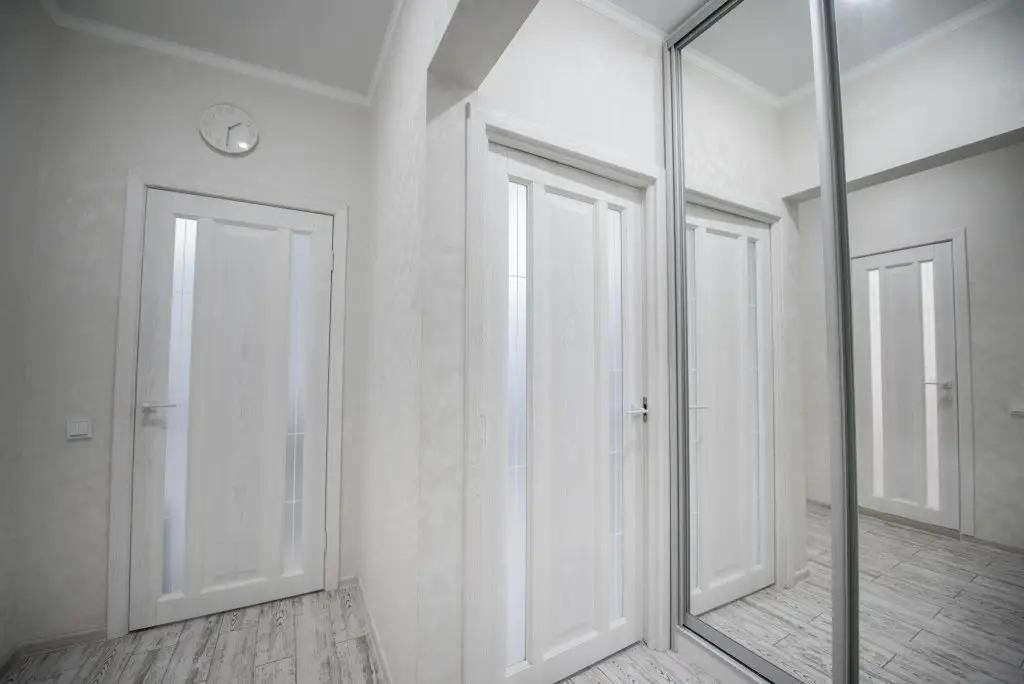 Smile Apartments (Смайл Апартментс) на улице Ткачёва 15 — фото 1