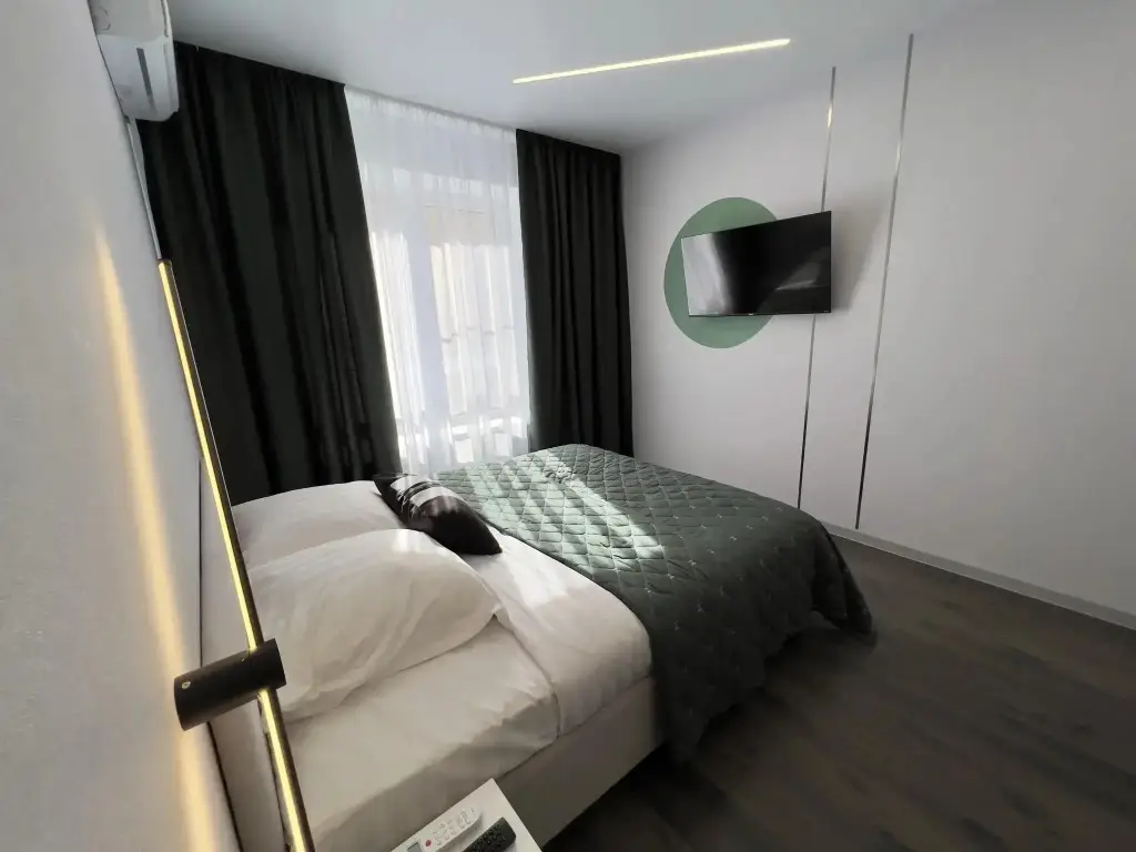 RentFlat (Рент Флэт) на улице Матрены Наздрачевой 5/2 — фото 1