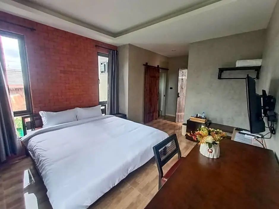 Кхлонг-Янг: Bearry Loft