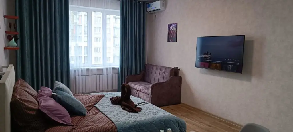 Уфа: Resident Ufa (Резидент Уфа) на улице Аксакова
