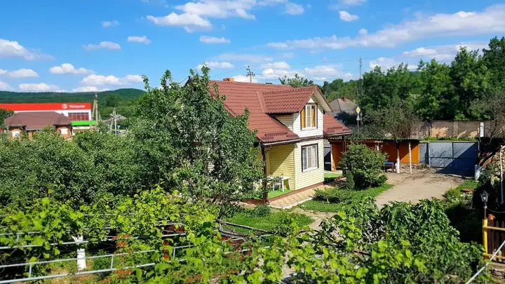 Каменномостский: Guest house Dom Turista