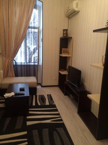 Баку: Sadik Akhundovoy Apartment