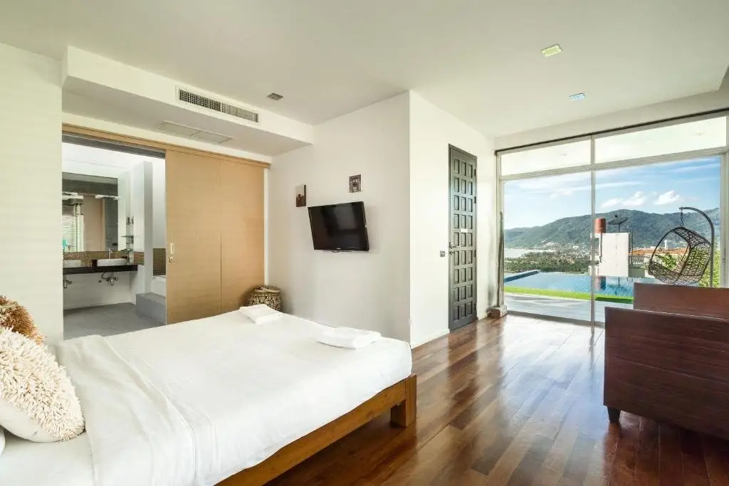 Пхукет: Sirirat Sea View Villa
