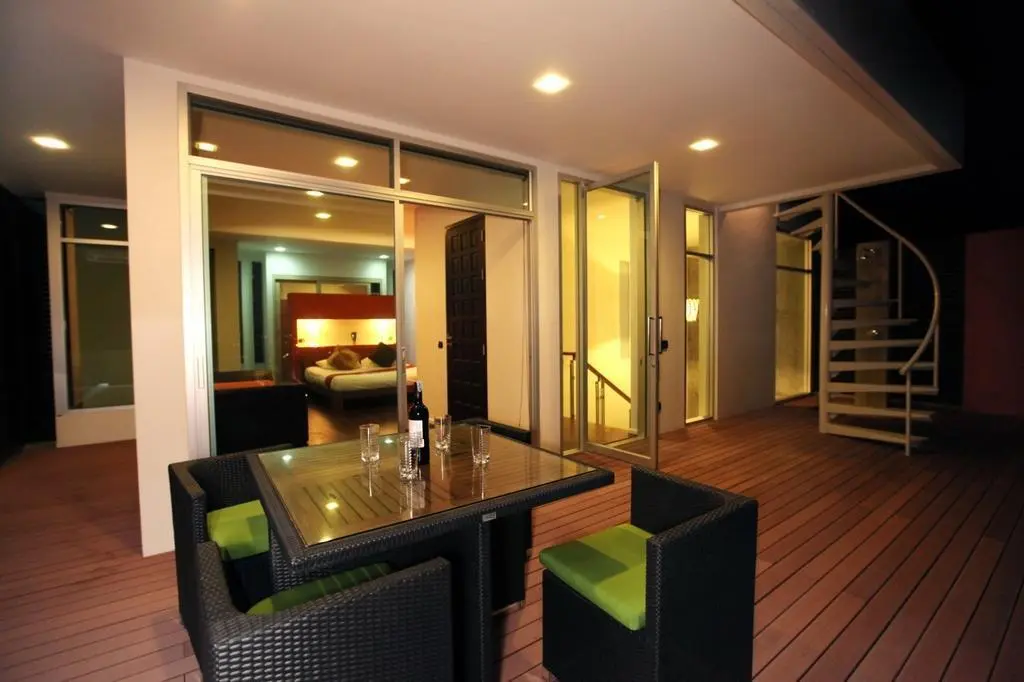 Пхукет: Sirirat Sea View Villa