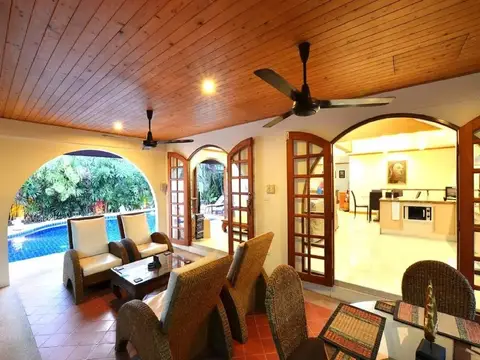 Grand Condo Lotus Pool Villa near the beach — фото 1