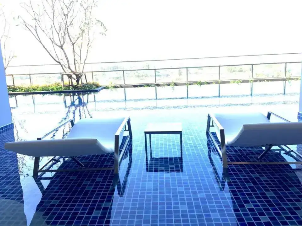 Хуахин: Baan Kieng Fah Hua-Hin by Montri C.