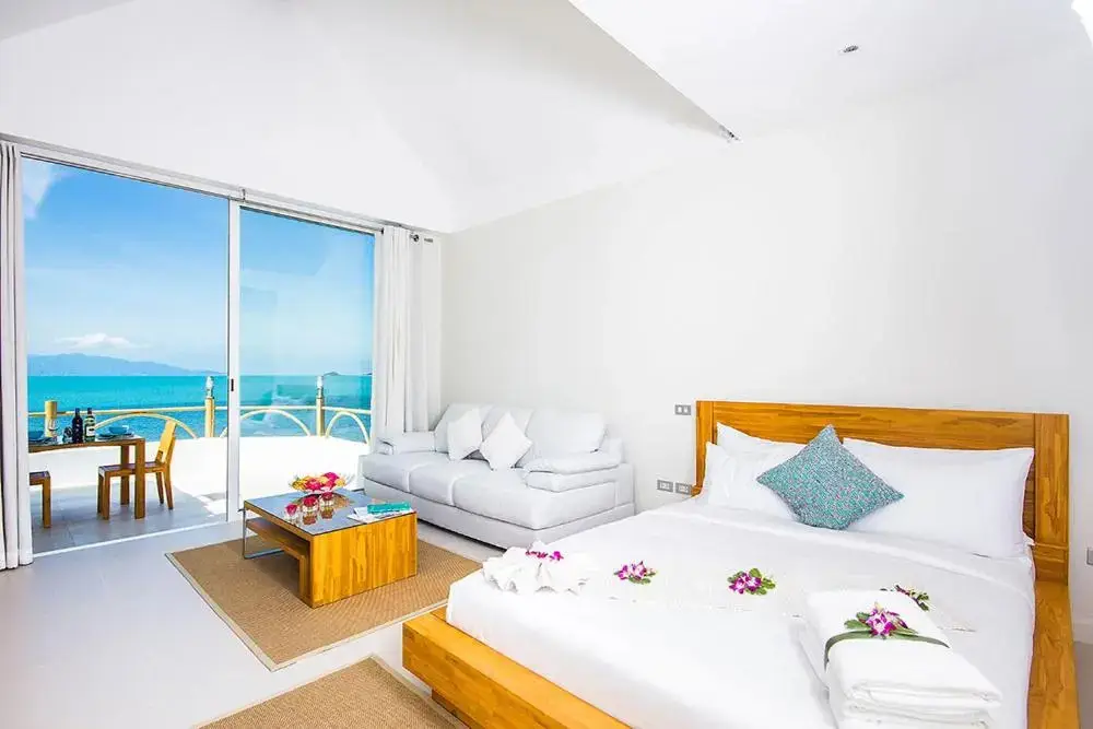 Апарт-отель B1 Beachfront Apartments — фото 1