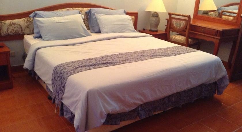 Чаам: Dee-Lek 1 Guesthouse & Restaurant
