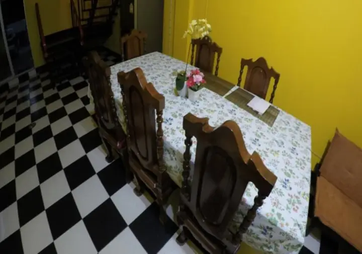 Чиангмай: Baan Phrasing Guesthouse (Sunday Night Market)