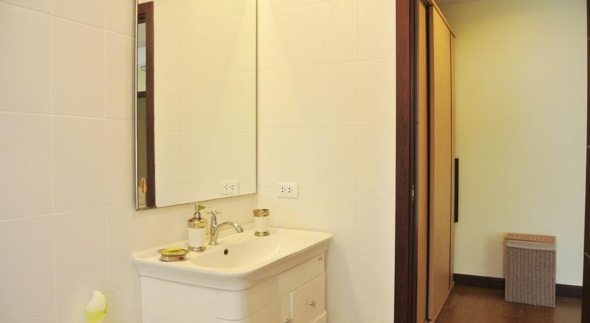 Кату: Townhouse Phuket