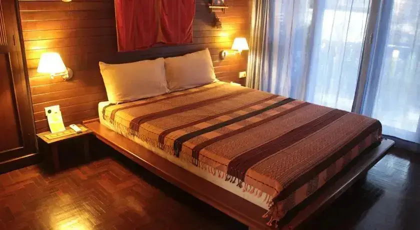 Чиангмай: Umong House