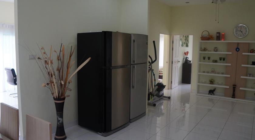 Бангламунг: 3-Bedroom Villa - Jomtien Beach