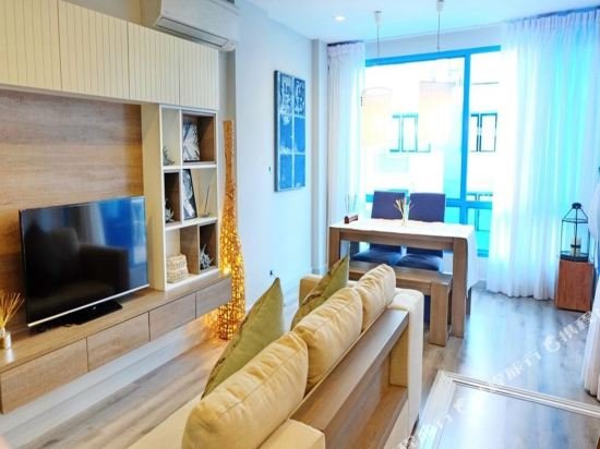 Хуахин: Condo The Crest Santora Hua Hin
