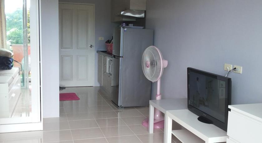 Банг-Саре: AD Bang Saray Lake Studio