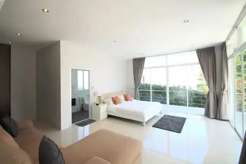 Phu Montra Luxury Sea View Mansion — фото 1