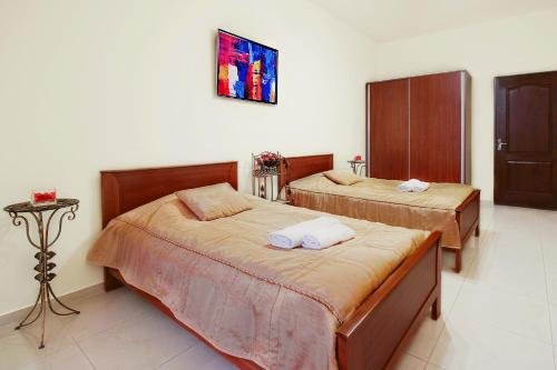 Ереван: Apartment on Nalbandyan Street (New Building)