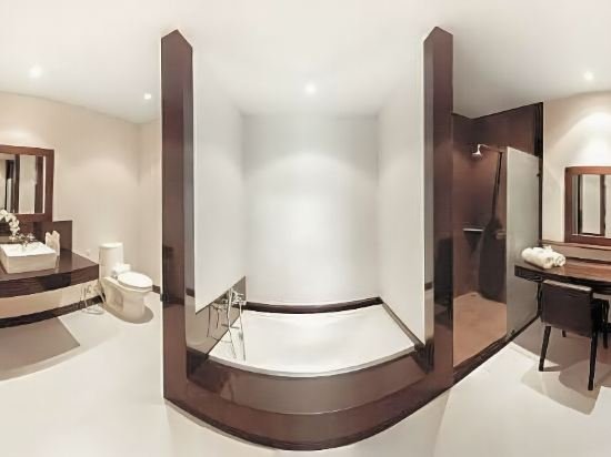 Муанг: Villa Miriama by Tropiclook