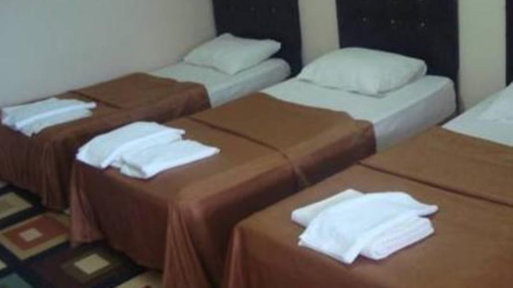 Гёнен: Yesil Hotel