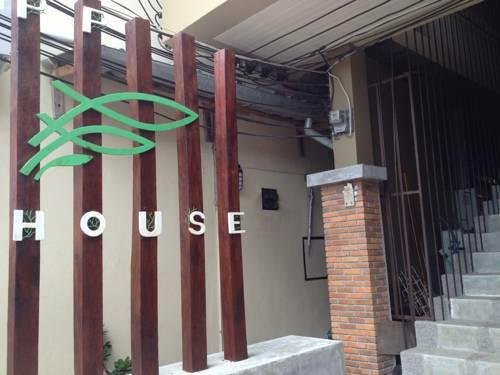 Мэй-Хаад-Бэй: PP House Koh Tao