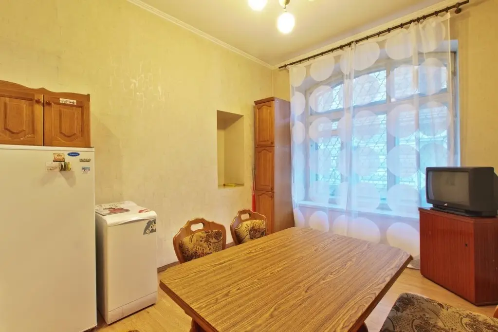 Санкт-Петербург: Na Kirochnoj 18 Apartments