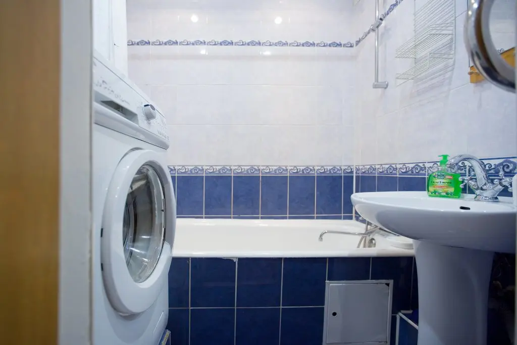 Санкт-Петербург: U Metro Komendantskij Prospekt Apartments
