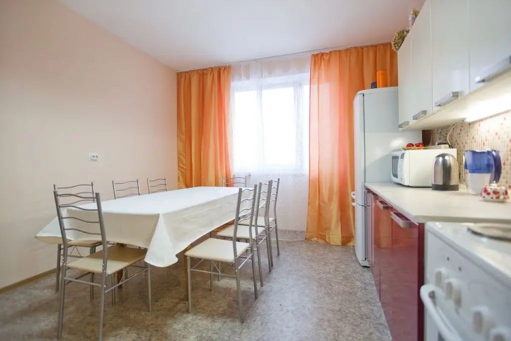 Санкт-Петербург: U Metro Komendantskij Prospekt Apartments