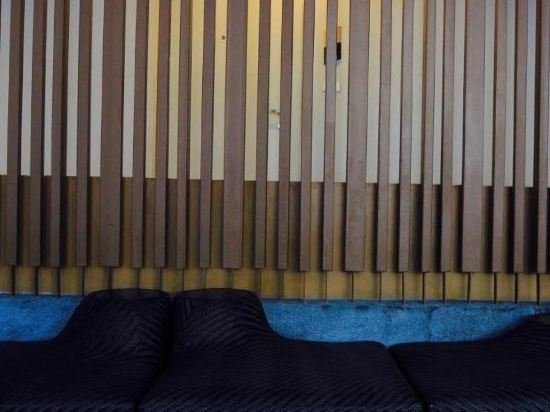 Муанг: Duplex Height Phuket & Rooftop Swimming Pool