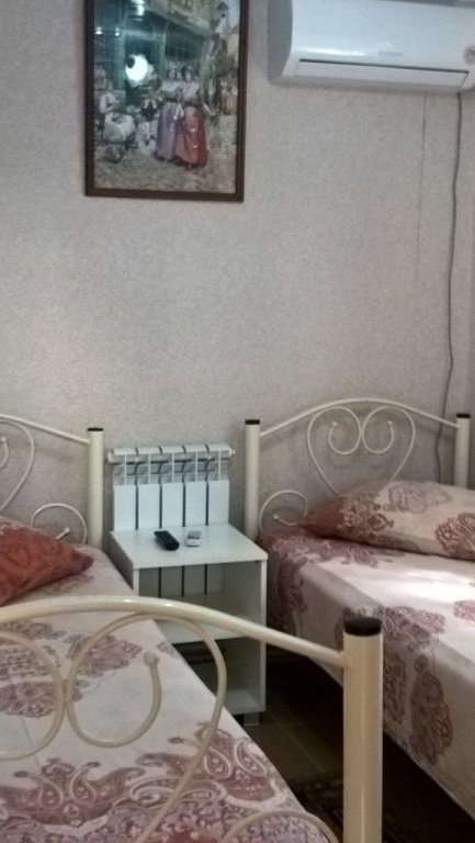 Сочи: U Elenyi Guest House