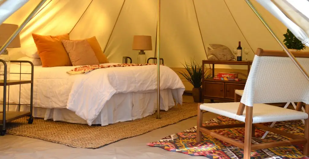 Чаам: Cha Am Canvas Camping