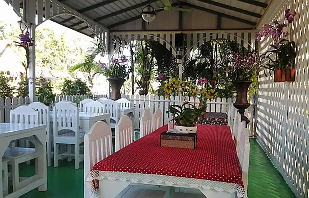 Чаам: Cha Am Canvas Camping