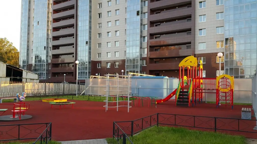 Санкт-Петербург: On Marshala Blyukhera Apartments