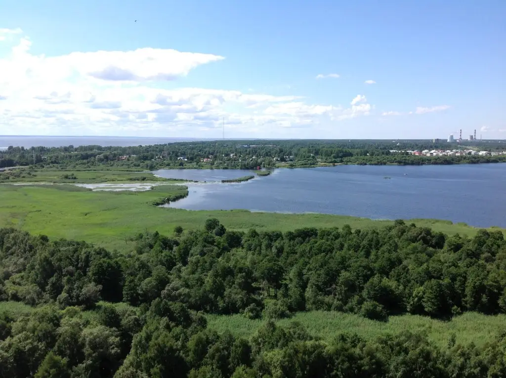 Санкт-Петербург: On Mebelnaya 49 92 18 Etazh Apartments