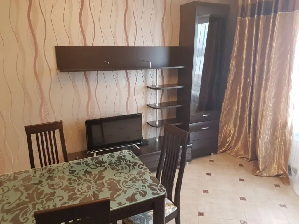 Санкт-Петербург: On Mebelnaya 49 92 18 Etazh Apartments