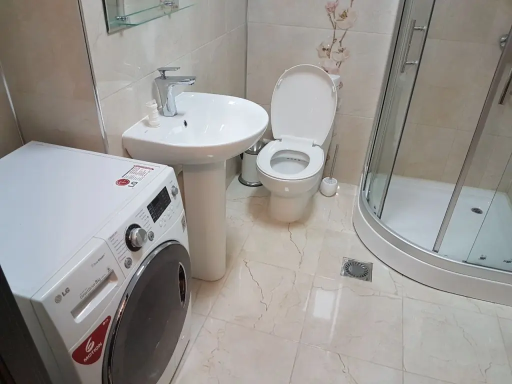 Санкт-Петербург: On Mebelnaya 49 92 18 Etazh Apartments