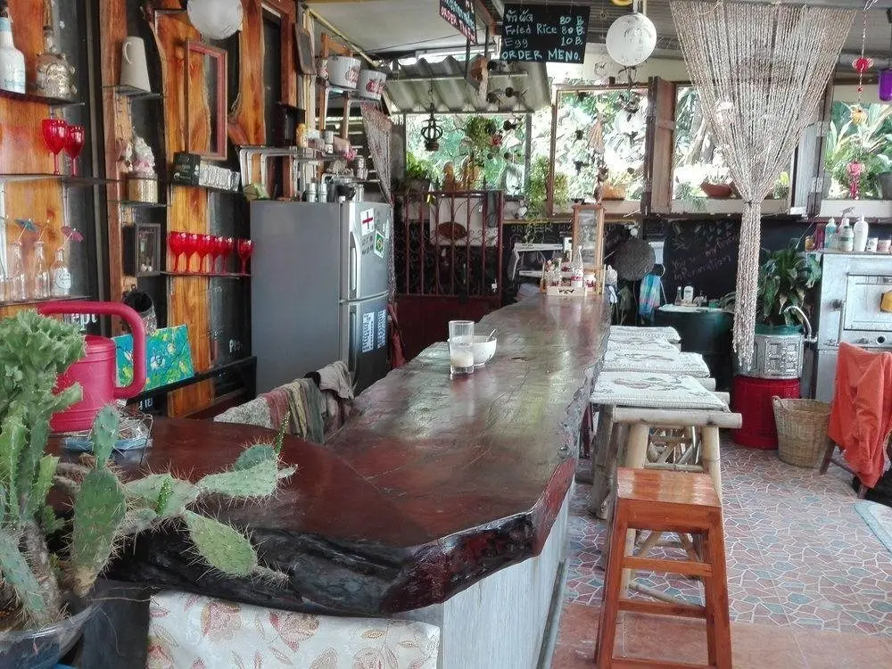 Ланта: Pattana House