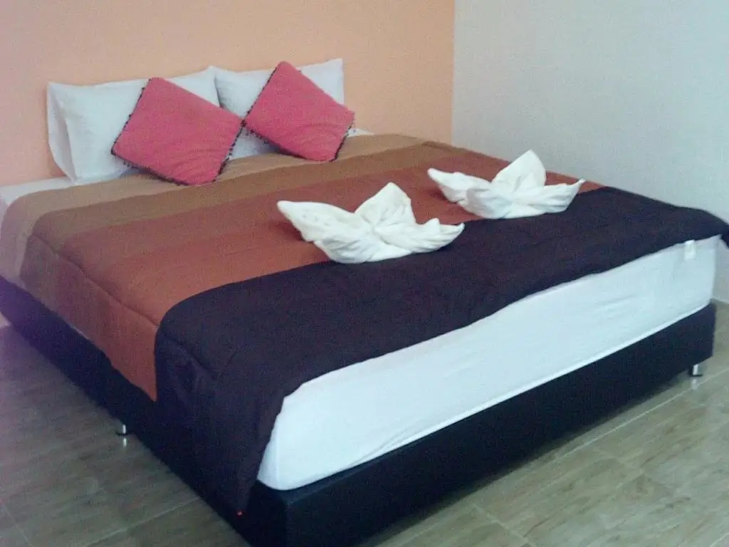 Ланта: Maneelanta Home